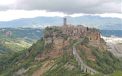 Etruscans & Wine Bacco tours Civita di Bagnoregio dying city